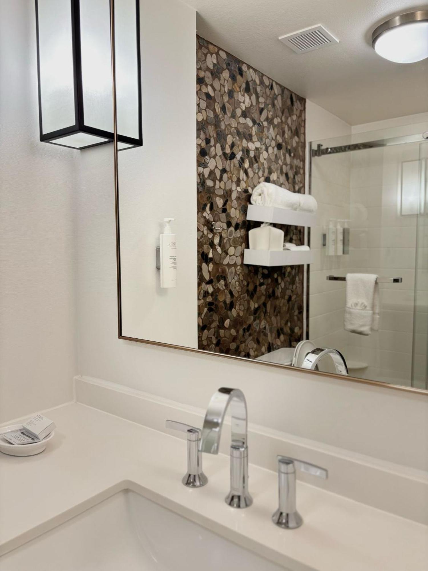 Hotel Kozy Houston North 3*